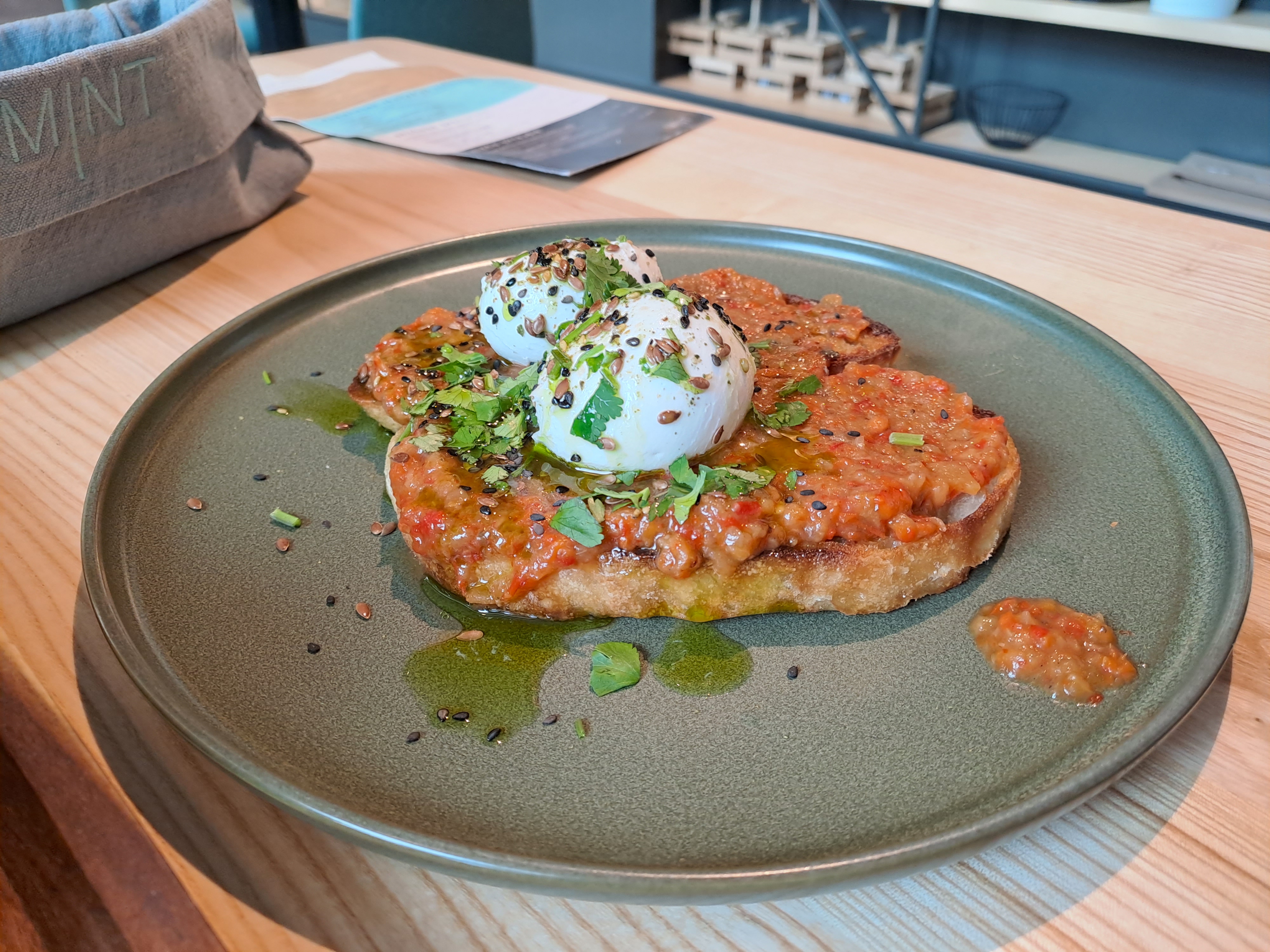 Bruschetta s vajickom