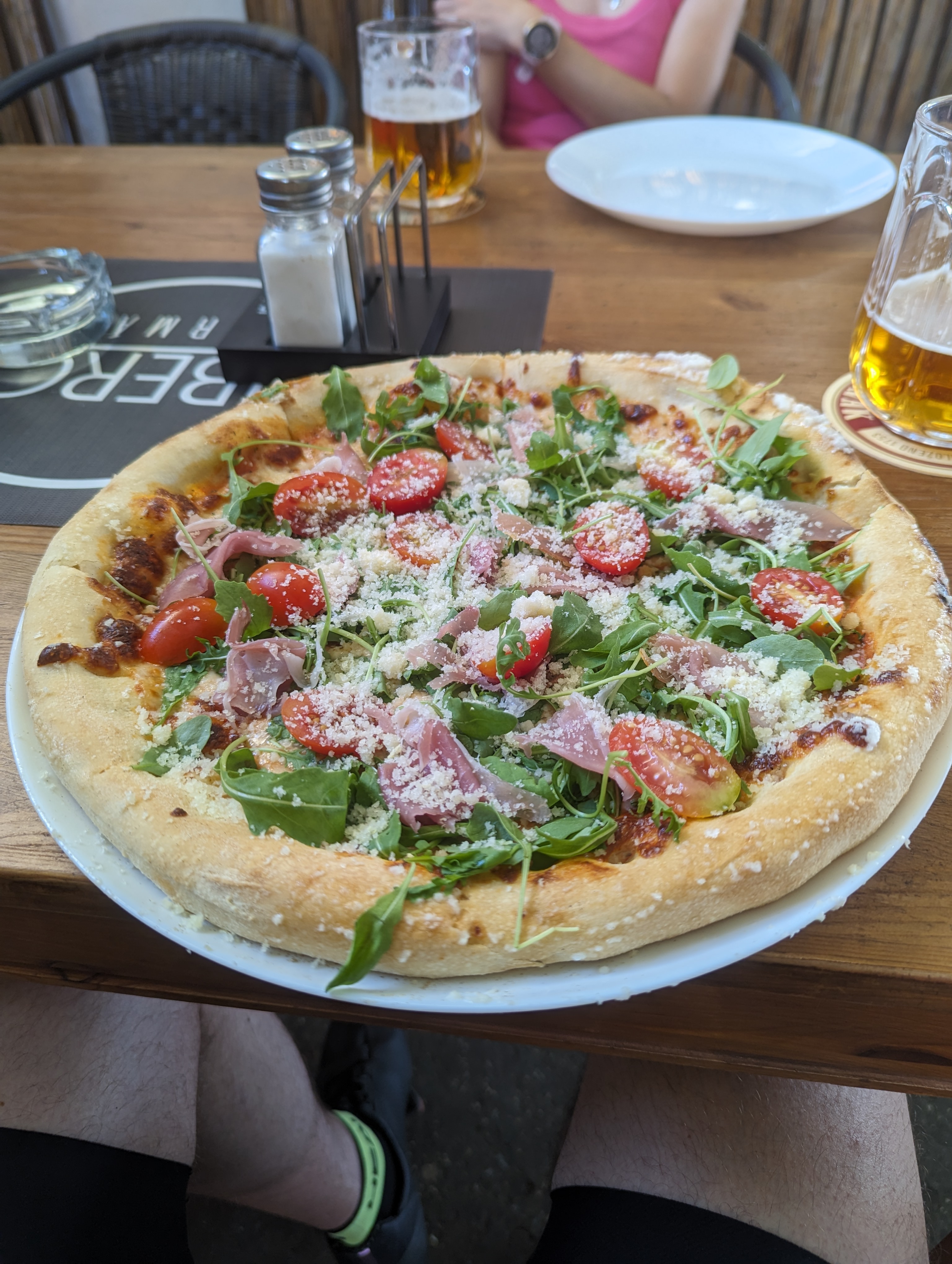 Pizza prosciutto crudo