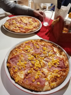Fotka jedla Pizza Cardinale , Pizza Hawai