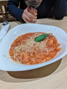 Fotka jedla Risoto pomodoro e gamberetti