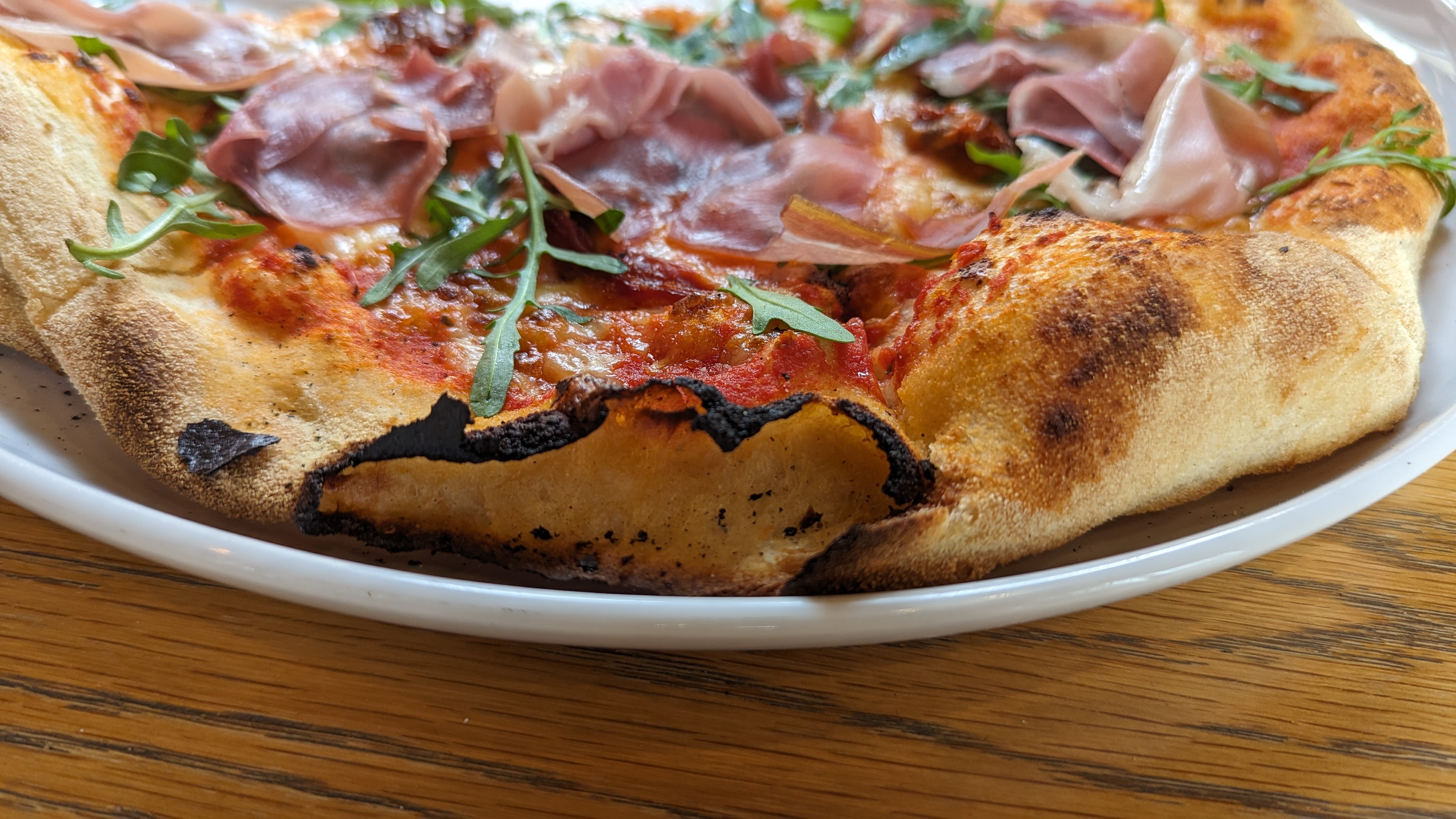 Pizza prosciutto crudo