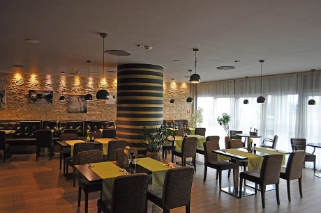 Towers Steak & Salad Restaurant — Nové Mesto (Bratislava)
