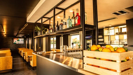 Konn FoodBar (Slnečnice) — Petržalka (Bratislava)