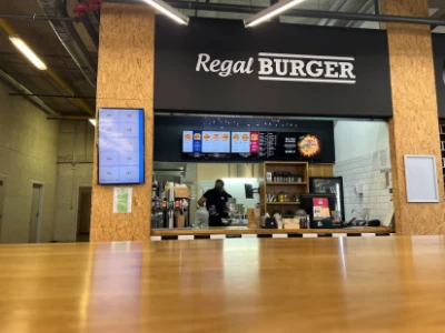 Fotografia reštaurácie Regal Burger Freshmarket