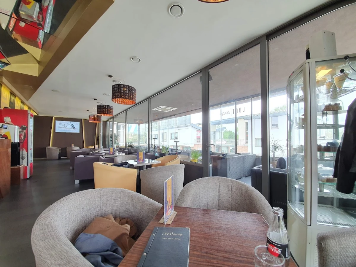 Loft Club Caffe