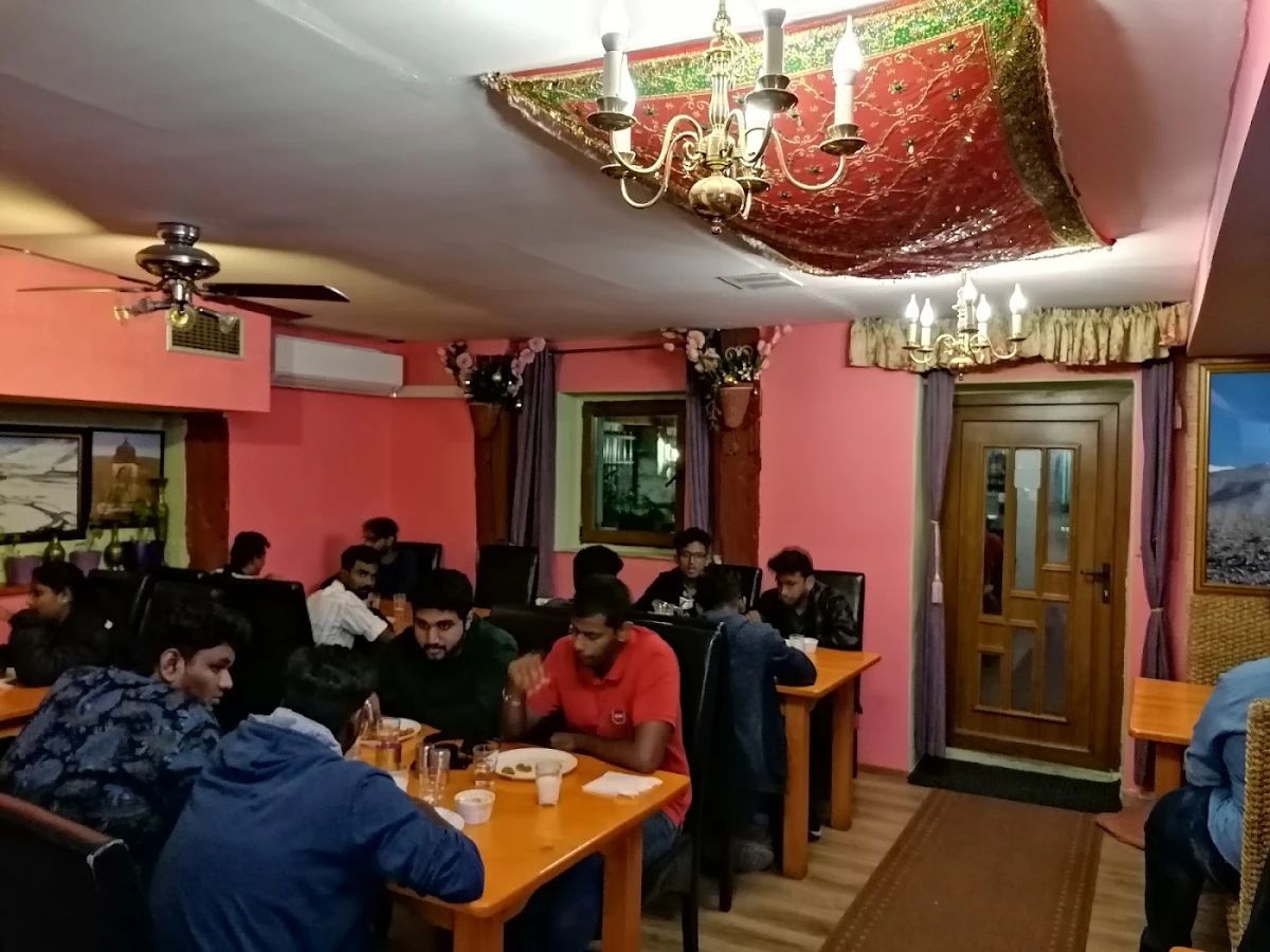 Royal Kashmir Restaurant