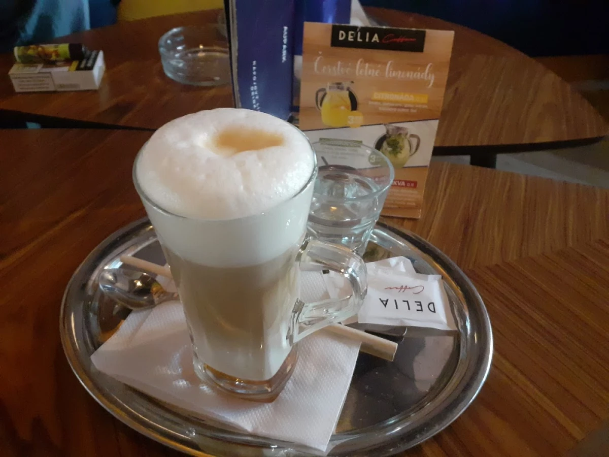 Delia Caffe
